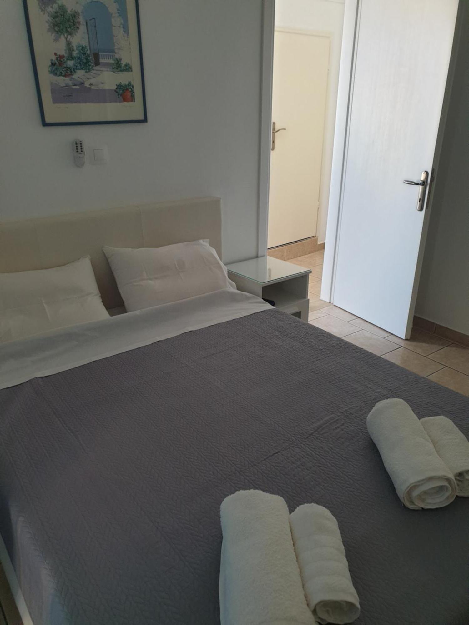 Errika Apartment Ermoupoli Room photo